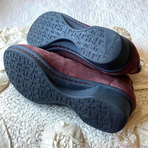 Dansko Red Burgundy Three Strap Wedge Heel Mary Jane High Heels Size 38 - Picture 14 of 16